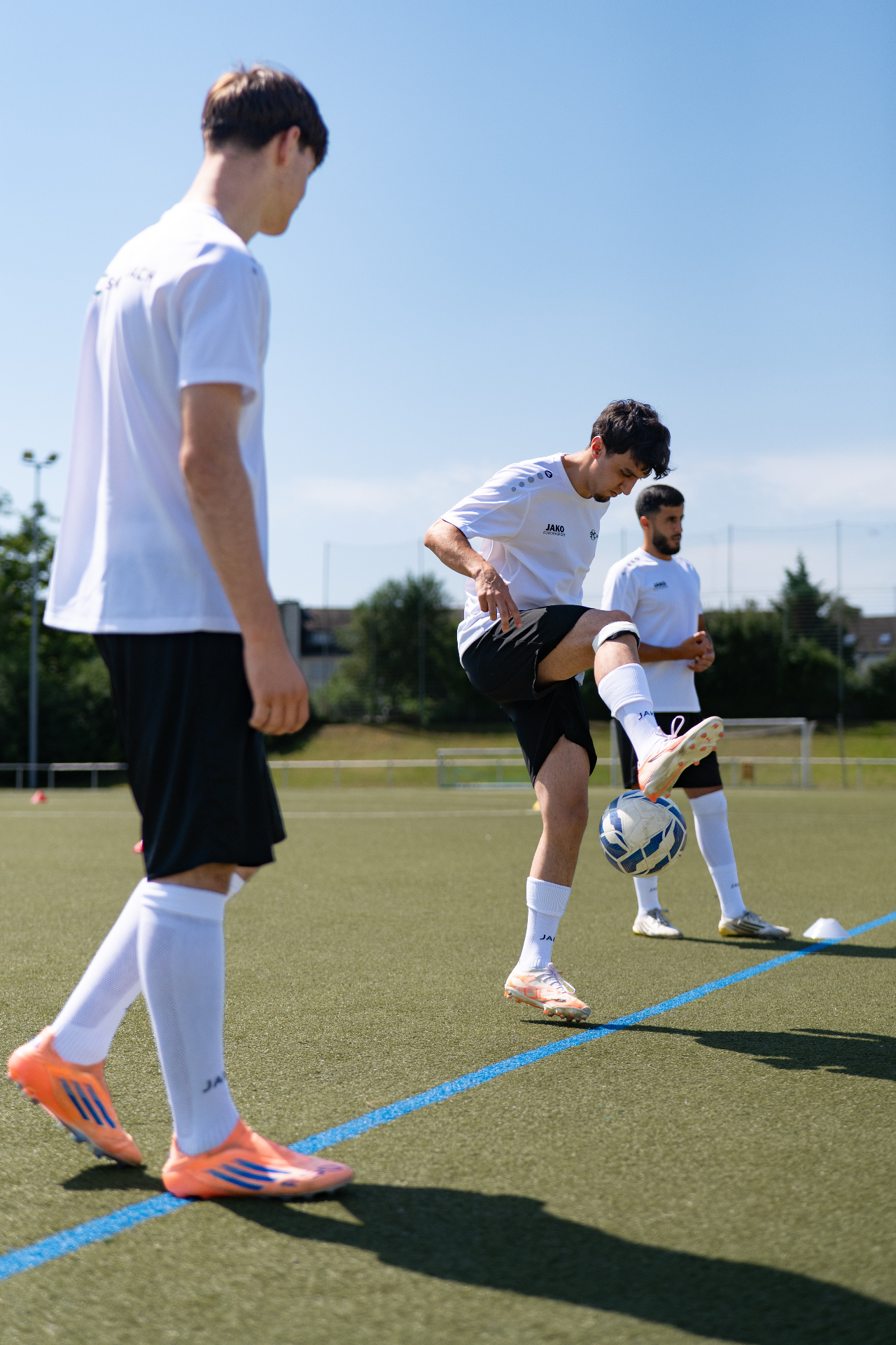 SMARTCOACH Trainingstrikots in der Kabine